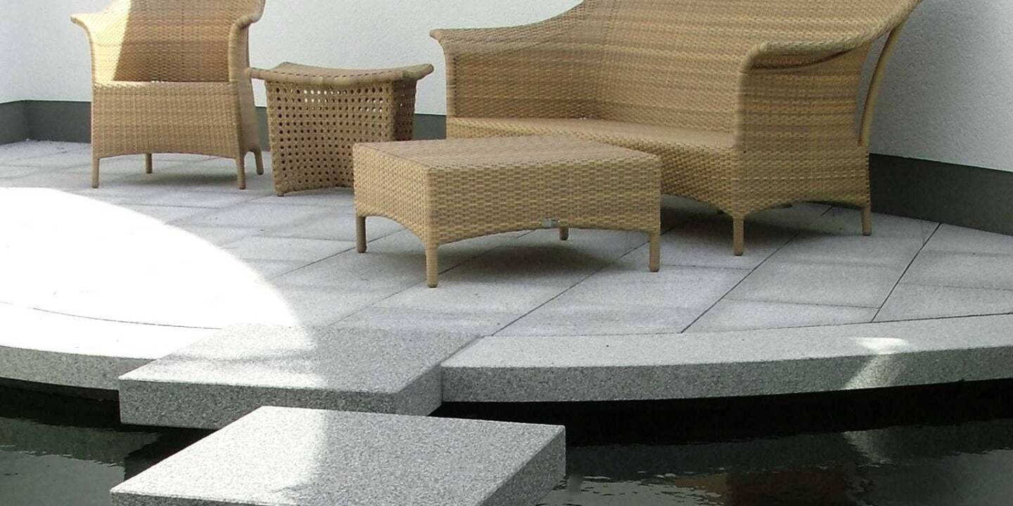 Kusser Terrassenplatten Tittlinger Granit