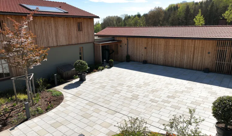 Paving made three different granites